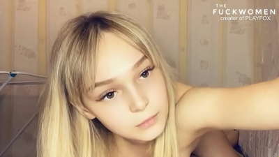 დაუოკებელი სკოლის მოსწავლე თანაკლასელს აძლევს გამანადგურებელ პულსირებულ ორალურ კრემს